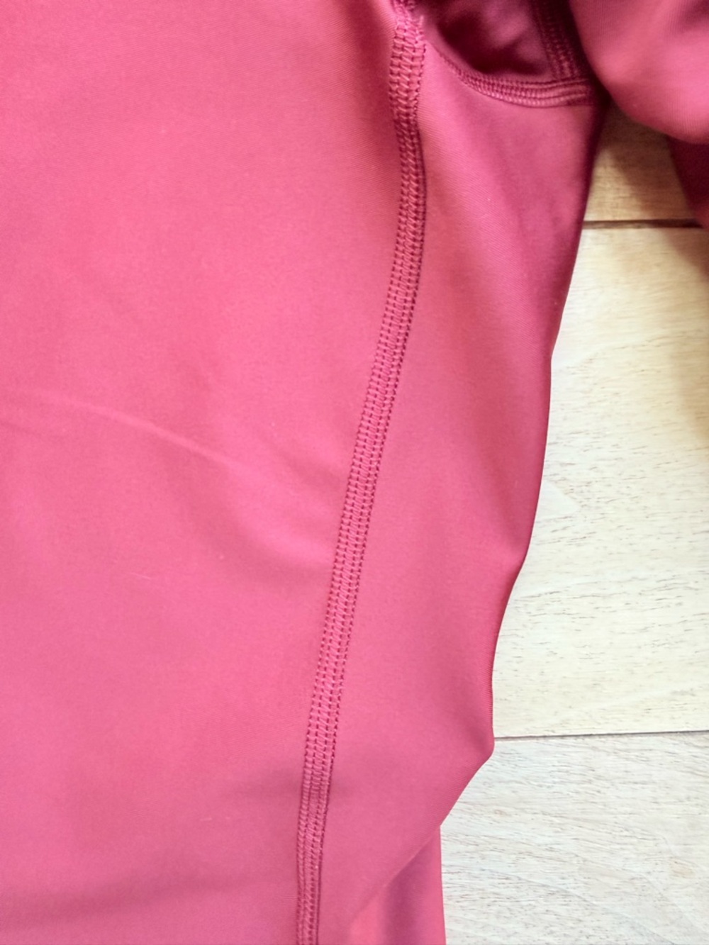 ALO Yoga 7/8 High-Waist Airlift Leggings in Brick - Picture 4 of 4